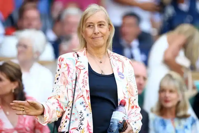 Navratilova padece un doble cáncer.