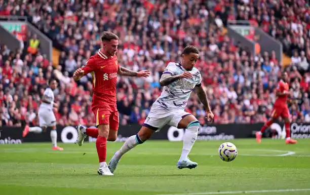 Mac Allister en una acción del encuentro ante Bournemouth.