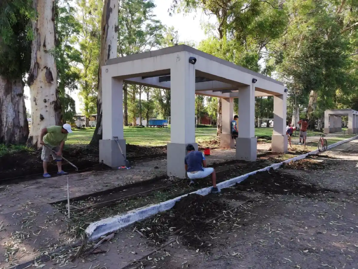 En Brinkmann, la obras no se toman vacaciones    