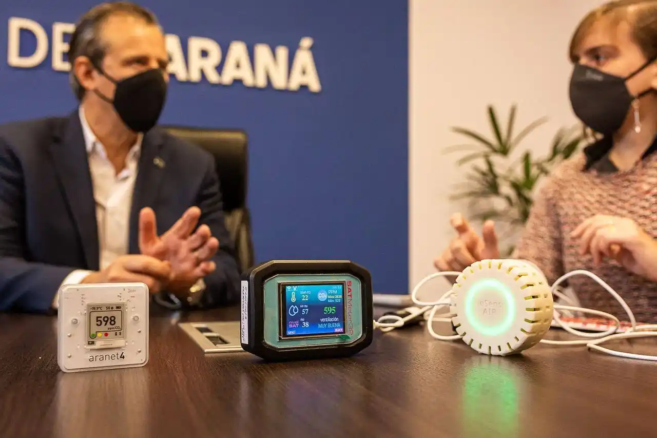 Apuntan a la medición de la calidad del aire para prevenir contagios de covid-19