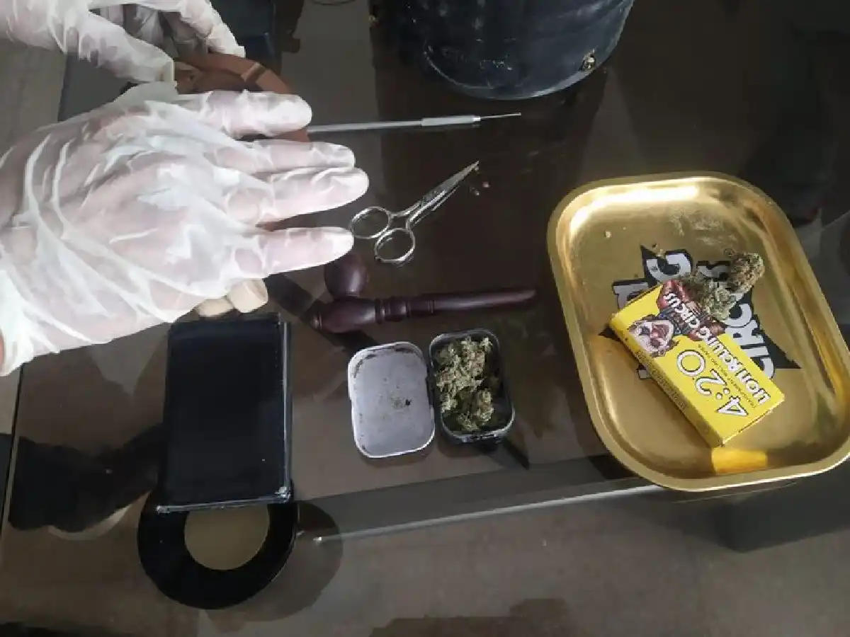 Desbaratan un laboratorio de drogas al lado del Juzgado Federal