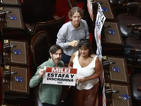 #AperturaSesiones2025: "Milei hace su show como si estuviera en la entrevista de su periodista amigo", reprochó Del Caño