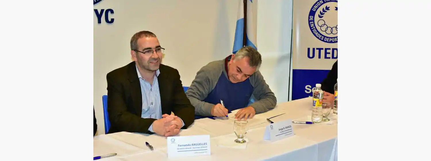 Crean licencia por violencia de género y amplían la licencia para no gestantes