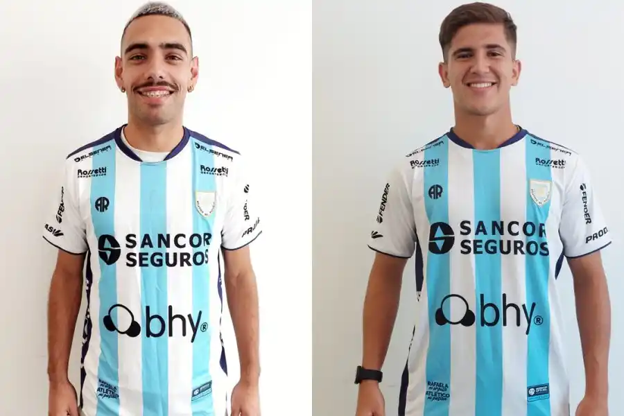 Pusieron el gancho: Nicolás Delgadillo y Thobias Arévalo firmaron sus respectivos contratos