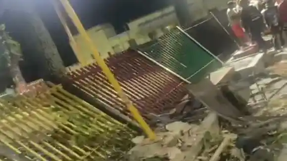 ¡TREMENDO SUSTO! Explosión por escape de gas causó diversos destrozos y dejó un herido en Carabobo