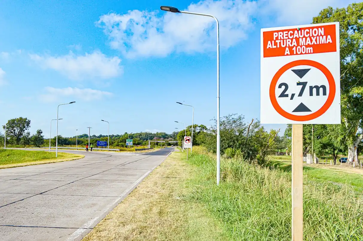 Instalarán arcos limitadores de altura para tránsito pesado