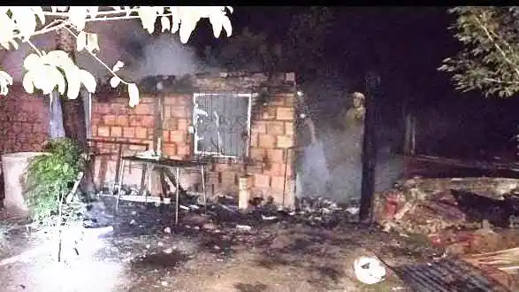 Un hombre terminó con quemaduras en 
su cuerpo tras el incendio de su vivienda