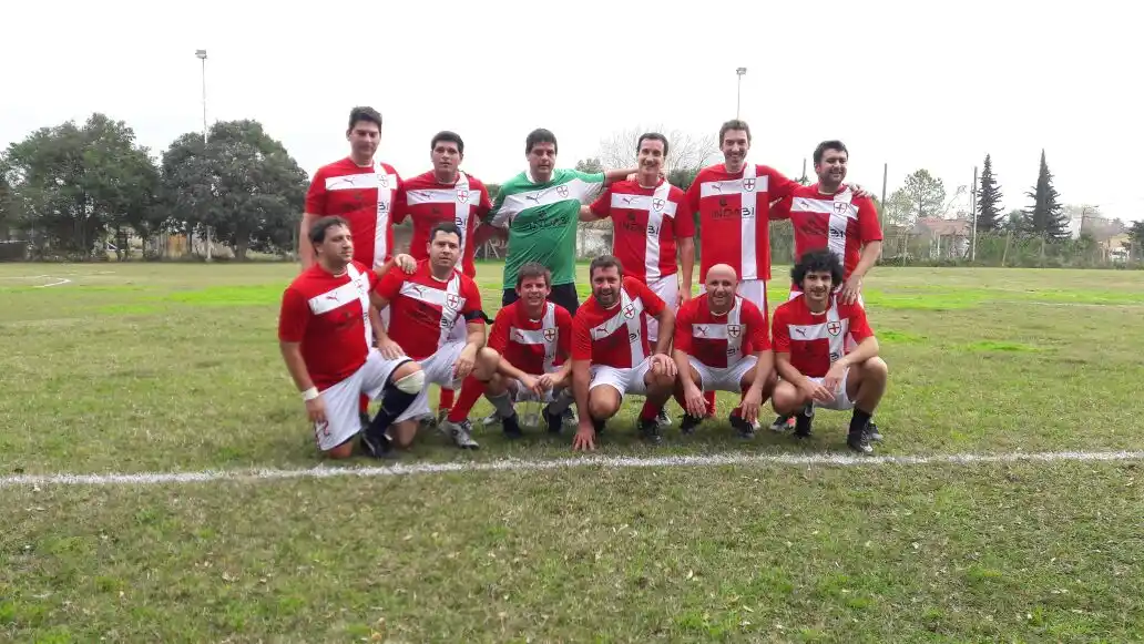 Con la victoria de Galenos, ya están las semifinales del Torneo Interprofesional 2017