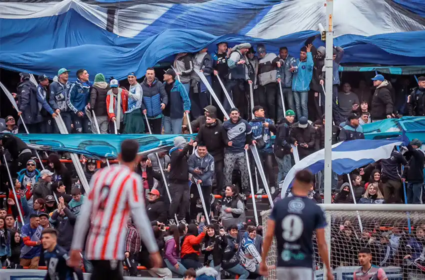 Alvarado vuelve a jugar con su gente