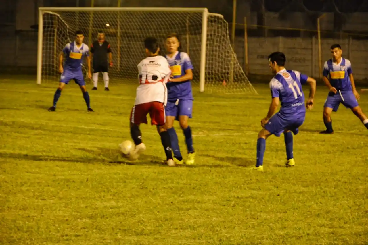 La Vencedora y Pueblo Nuevo dieron la nota en la primera jornada