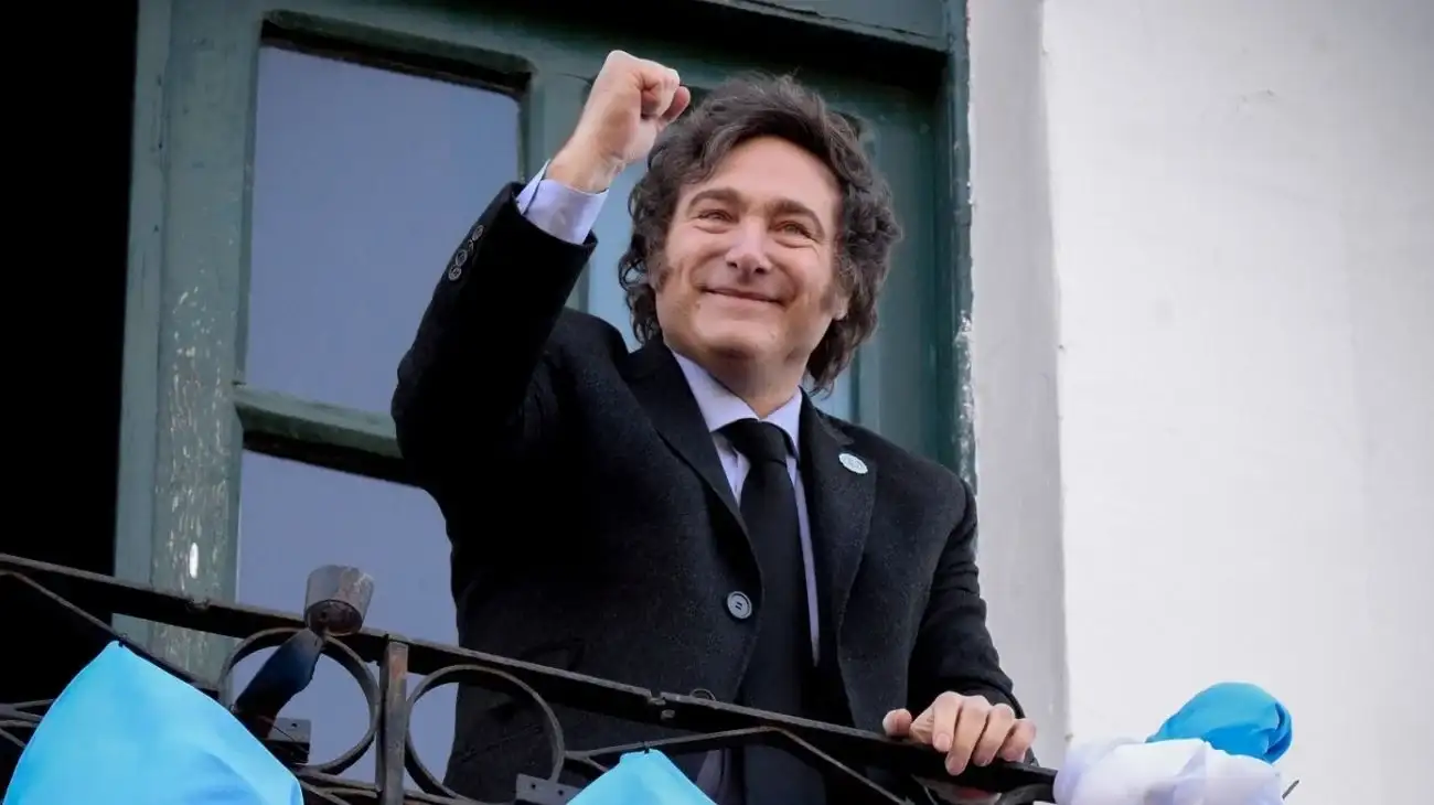 Milei reaparece en público para encabezar acto de homenaje a José de San Martín