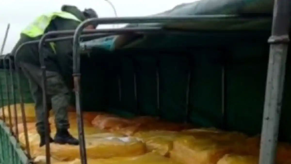 Prefectura decomisó 26 toneladas de un precursor químico en Totoras