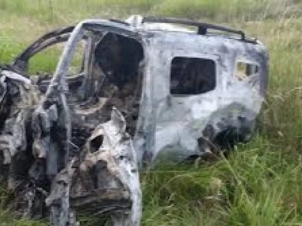 Murió calcinado al chocar contra un colectivo en ruta 11