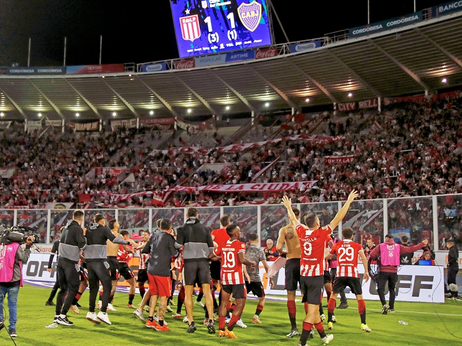 Estudiantes eliminó a Boca por penales y definirá la Copa de la Liga con Vélez