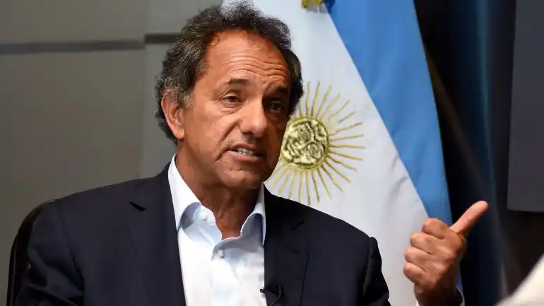 Scioli le pidió al Gobierno de Macri "barajar y dar de nuevo" y "corregir" el tarifazo