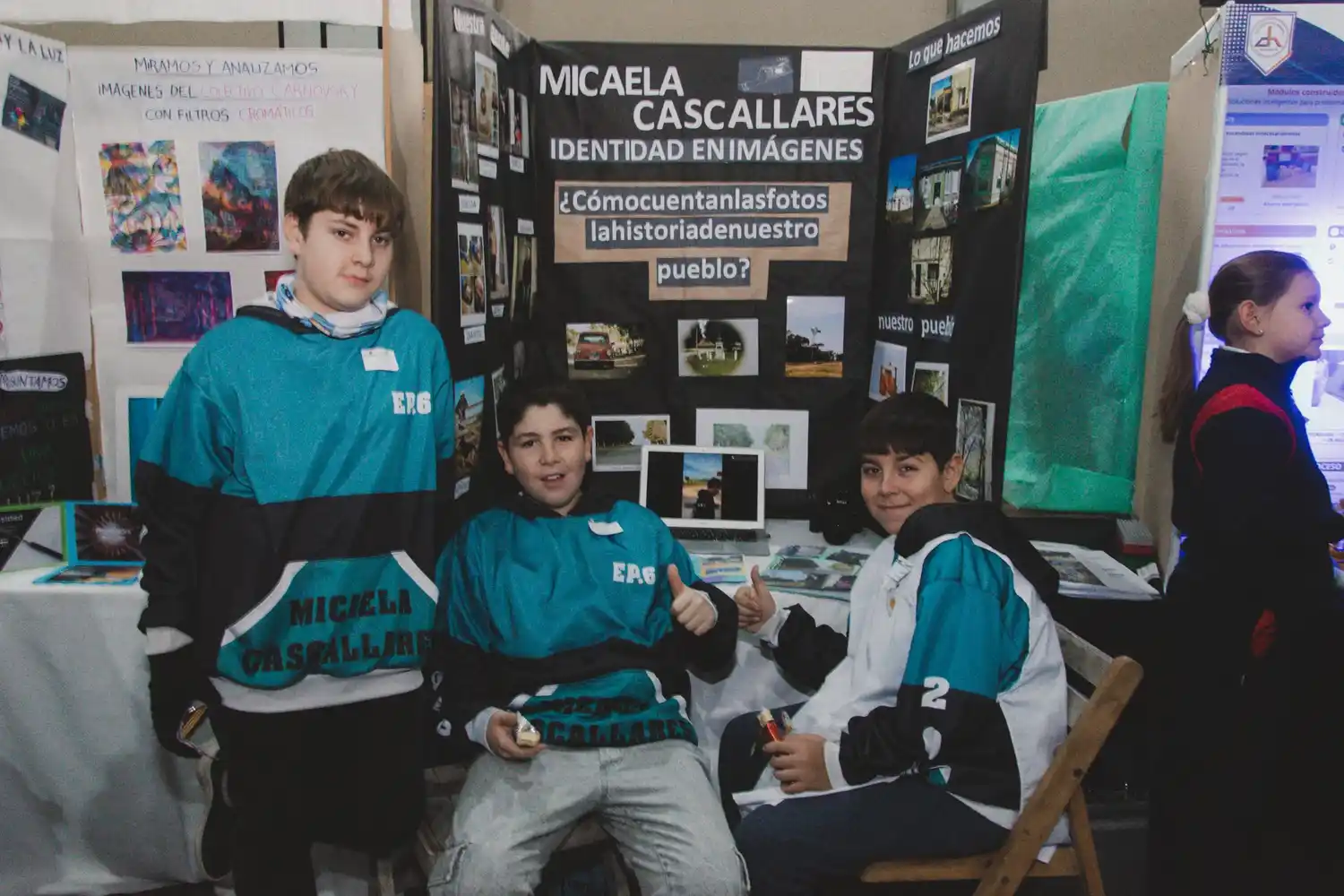 Stand de la Escuela Primaria 6 de Cascallares