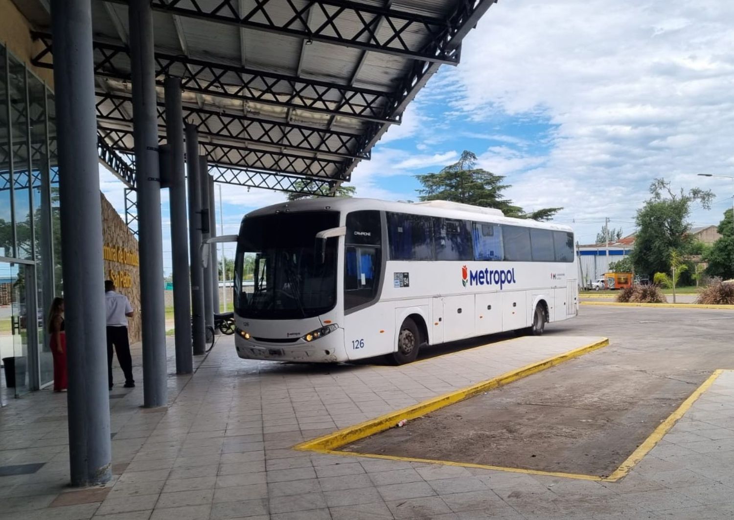 Los servicios fueron suspendidos a principio de año.