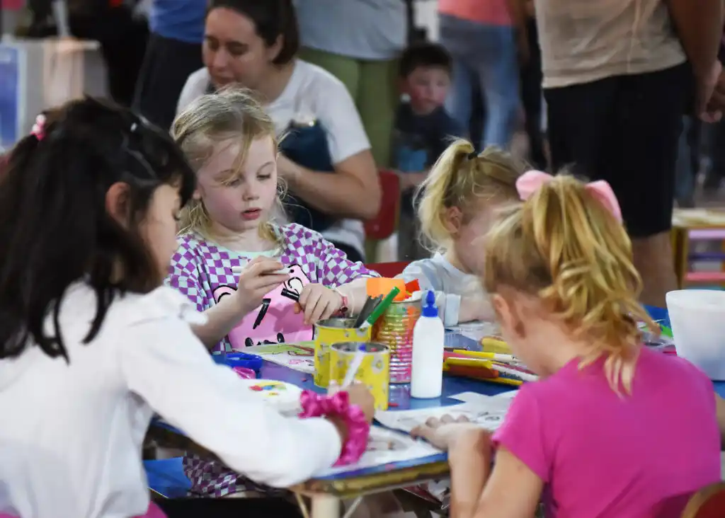 Celebración del Día de la Niñez: Juegos, diversión y alegría para toda la familia