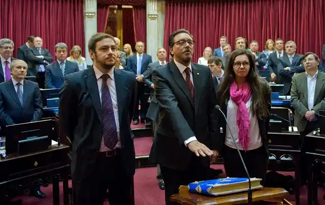 Guastavino, Kunath y De Ángeli juraron como senadores nacionales 