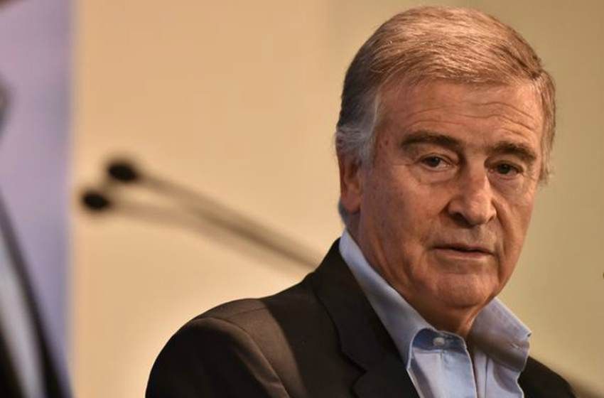 Aguad: "El submarino no se puede sacar"