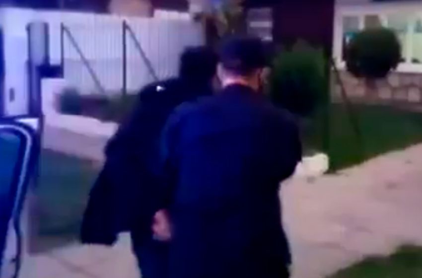 Una pareja generó disturbios en una cafetería para robar a clientes