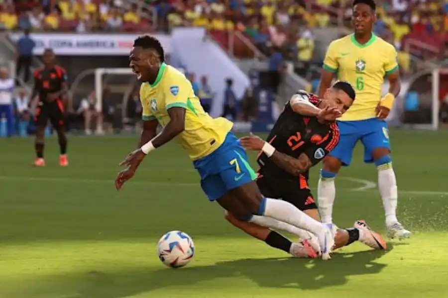 Colombia y Brasil empataron y están en cuartos de final