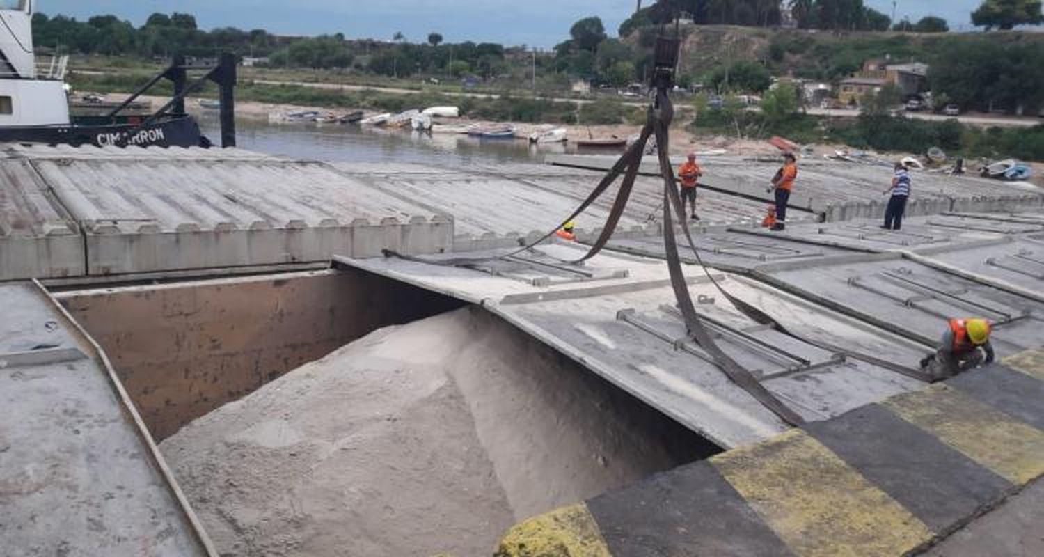 Puerto: Embarcarán 240.000 bolsas de porotos que trasbordarán desde el ferrocarril