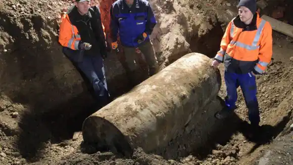 Por BOMBA DE LA SEGUNDA GUERRA MUNDIAL desalojan a 13.000 personas en ciudad alemana