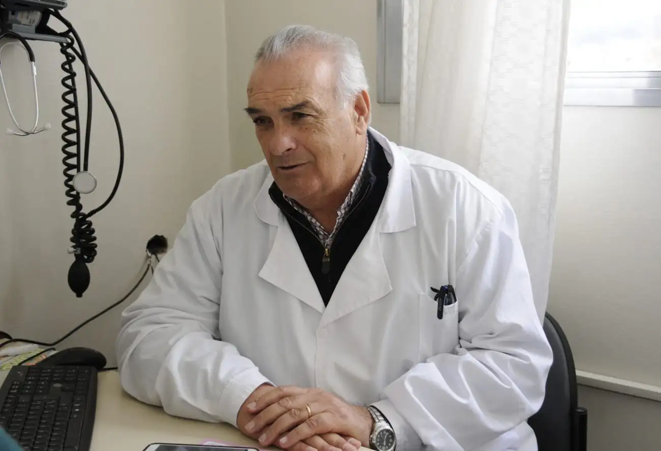 El sector de diálisis en crisis ante la pandemia y el retraso de pagos 