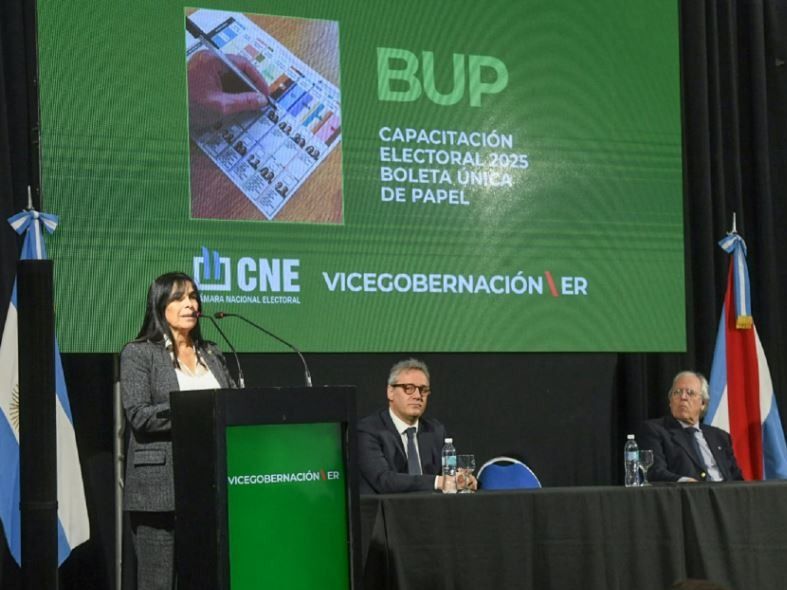La Vicegobernación realizó la primera capacitación en Boleta Única de Papel