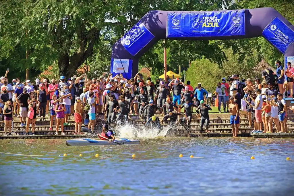 Tandilenses en el Triatlón de Azul