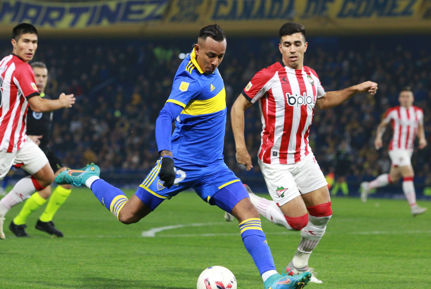 Ante su público, Boca va por un resurgimiento