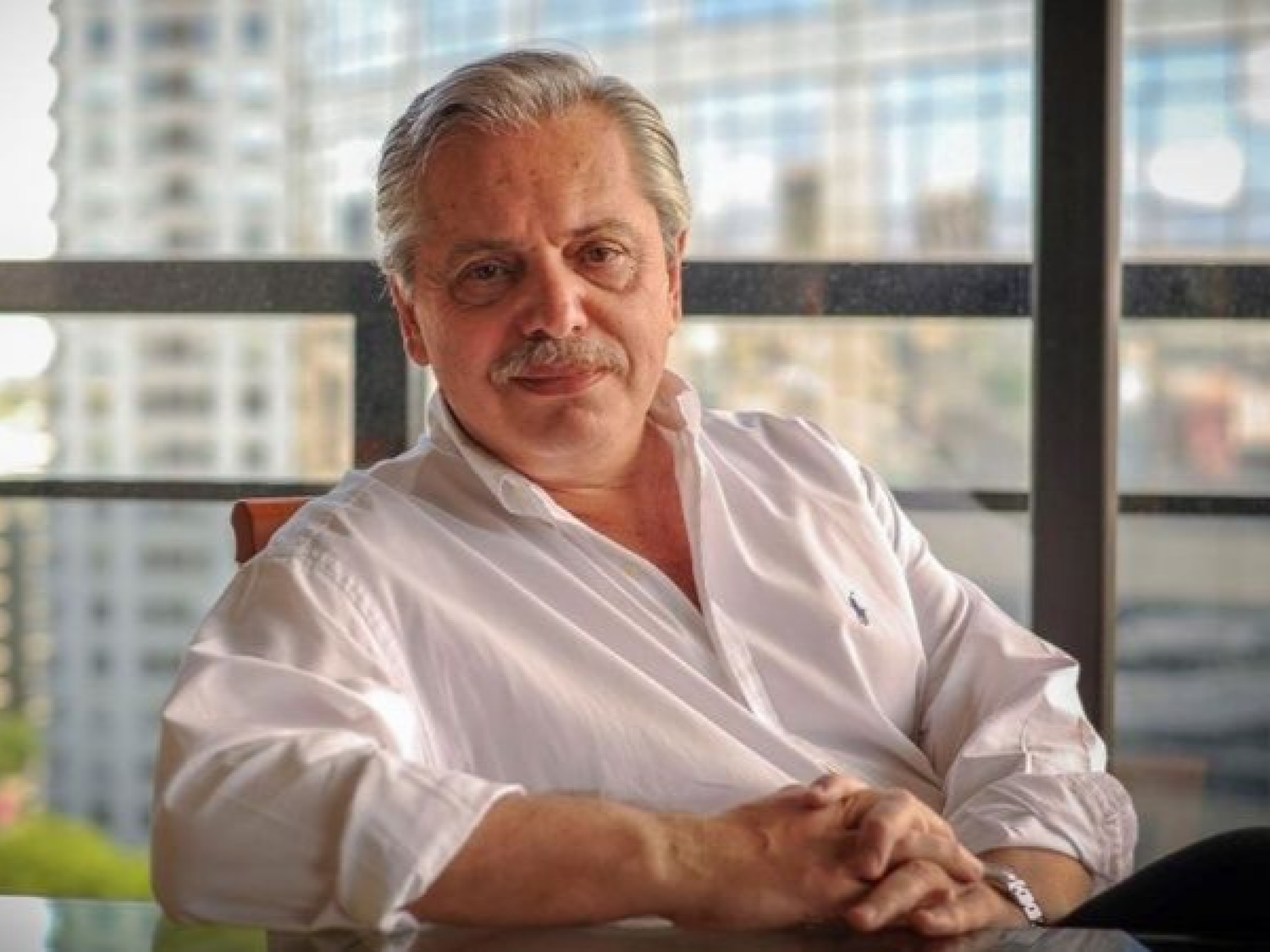 Para Alberto Fernández, el Banco Central sube la tasa de las Leliq para sostener al dólar antes de las PASO