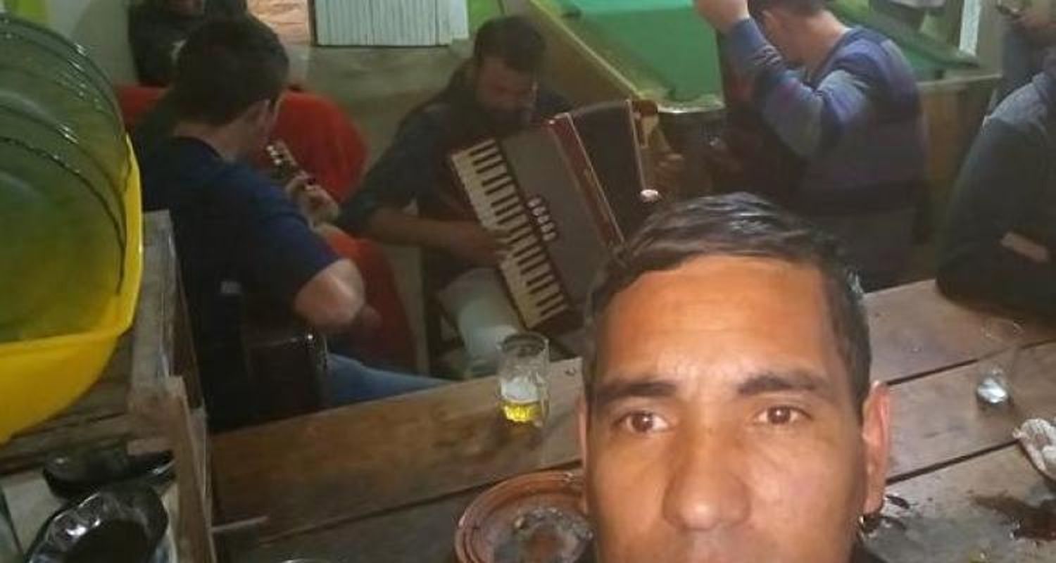 Locro solidario por el 1 de Mayo en el barrio El Amanecer: a bajo precio o gratis si no tiene dinero