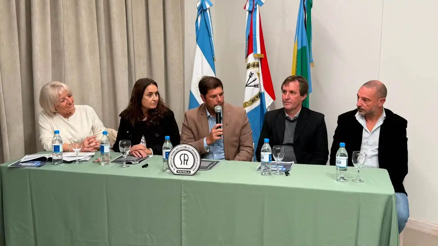 Presentaron la sexta edición del Seminario Internacional de Lechería: “Es un orgullo este nuevo desafío”