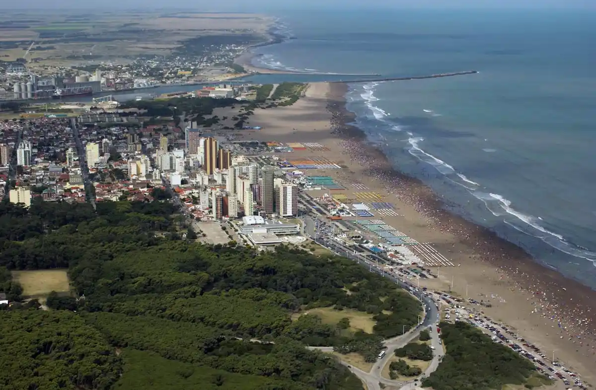 Necochea: Inauguración de temporada con paella gigante