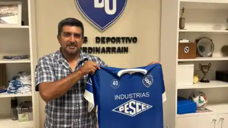 El Beto Acosta es el nuevo DT de Deportivo Urdinarrain