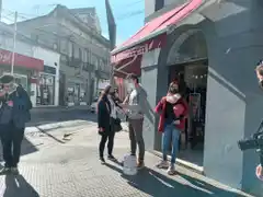 Comerciantes del centro hicieron oír su descontento por las nuevas restricciones 