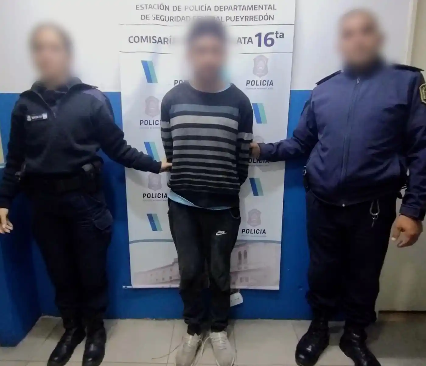 El malviviente hurtó rollos de cableado.