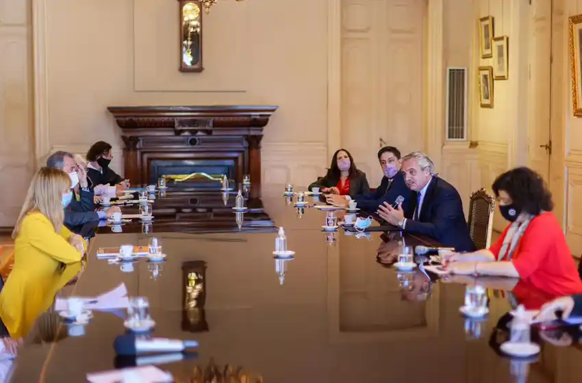 Coronavirus: ponen en funciones la Mesa de Salud y Educación