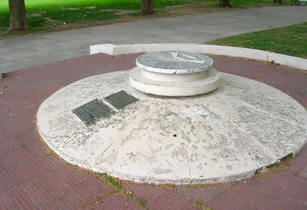 El acto se realizará frente al solar de Plaza Constitución.