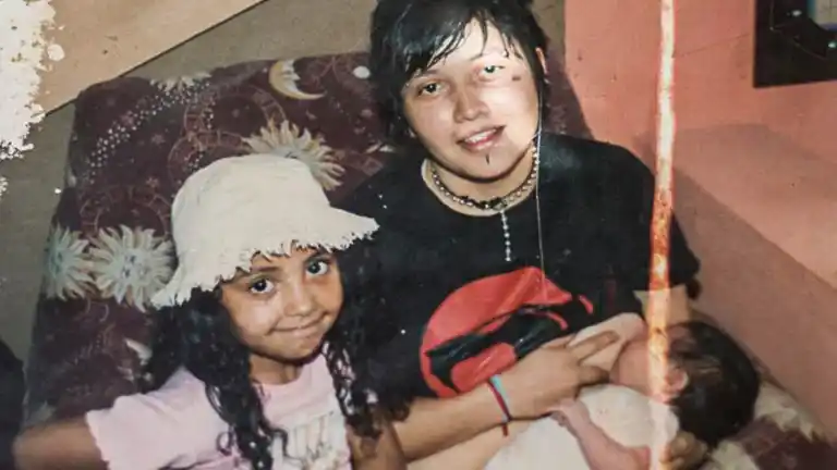 Las gestó, las amamantó y un día pudo contarles la verdad: “No soy mamá, soy papá”