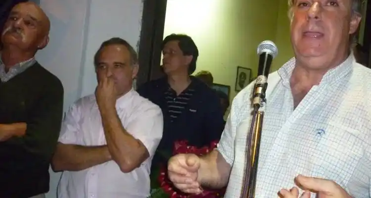 Con el 90 por ciento de las mesas escrutadas, asumirían tres ediles del FPCyS