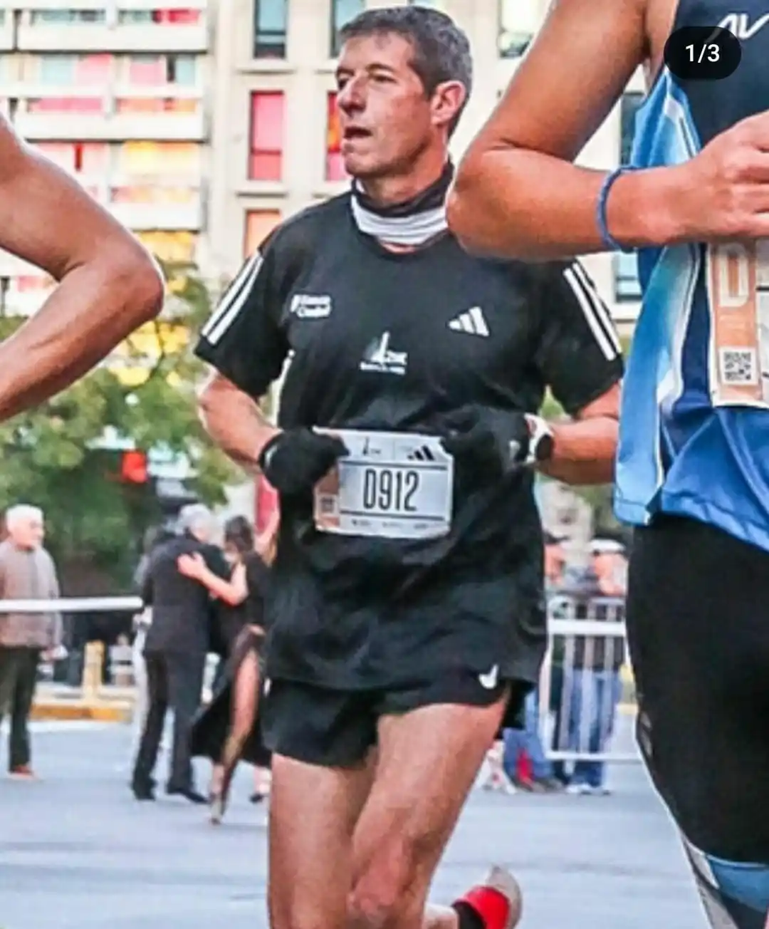 Entre otros atletas locales: Fernando Llanos completó con éxito la media maratón de Buenos Aires