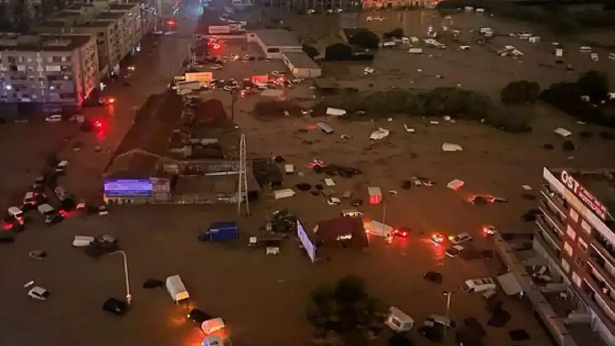 A 72 asciende la cantidad de muertos a causa de las inundaciones en ESPAÑA