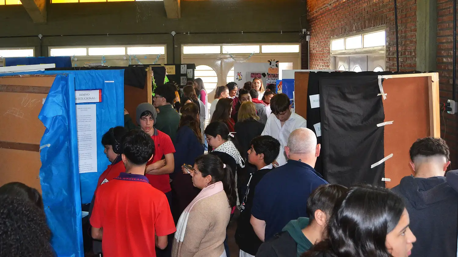 La Feria Regional de Educación 2025 reunió a escuelas de cinco departamentos en Gualeguay