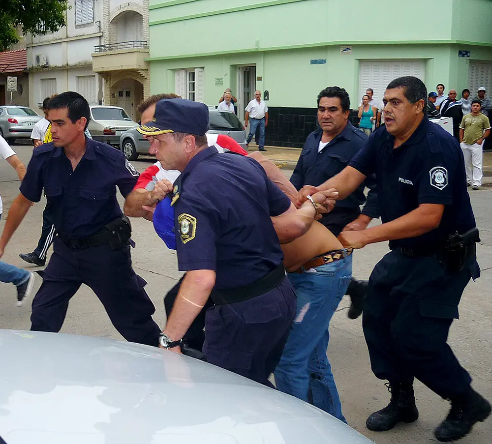 Un policía muerto tras un robo y persecución en San Pedro