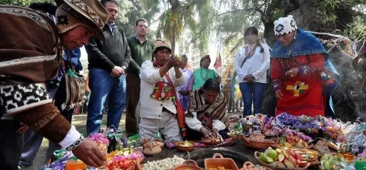 De la invisibilización a la construcción intercultural