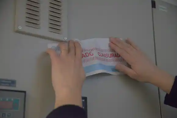 Lanús: ACUMAR clausuró a una curtiembre por un vuelco irregular