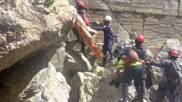 Cuerpo masculino en avanzado estado de descomposición fue hallado en el río Guaire este 14Feb